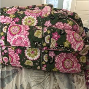 Vera Bradley grand traveler cotton bag
